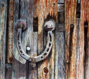 Horseshoe Handle